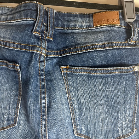Judy Blue Cotton Darker Wash High Rise Distressed Knee RawHem Skinny Jeans 11/30 - Picture 4 of 16